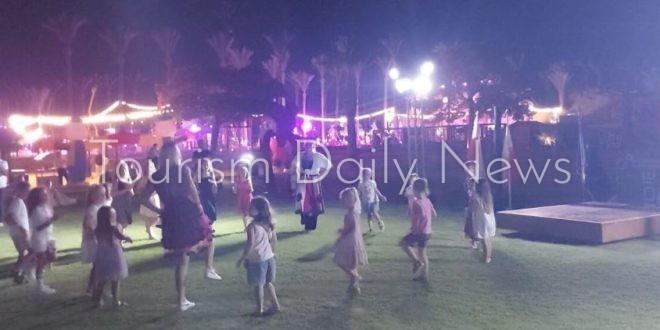 مهرجان الشارع يشعل ليالي الغردقة بعروض عالمية تعزز جاذبية المدينة السياحية