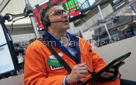 أسهم شركات الطيران الأميركية ترتفع في وول ستريت بدعم تراجع أسعار النفط