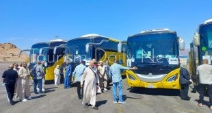 أول أفواج الحج السياحي البري وصل العقبة تمهيدًا لدخول مصر عبر نويبع