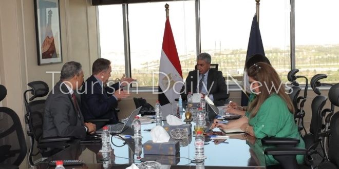 شركة سينيك الدولية تبحث فرص الاستثمار في السياحة النيلية والبحرية بمصر
