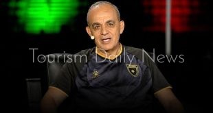 وزير السياحة والآثار الأردني الدكتور عماد حجازين