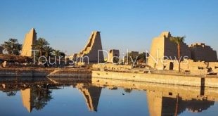 جدل حول إنشاء كافتيريا قرب البحيرة المقدسة بالكرنك ومخاوف على خصوصيته