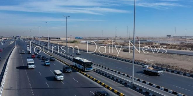 واتس آب لخدمة ركاب الأتوبيس الترددي وقناة مباشرة لتلقي الشكاوى والمقترحات