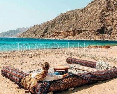 دهب تتألق على خريطة السياحة العالمية وسحر الطبيعة جذب عشاق البحر والمغامرة