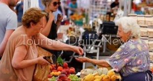 موجة غلاء تضرب الغذاء والطاقة