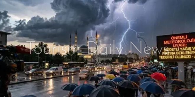 تركيا تحذر من أمطار غزيرة في ثماني ولايات