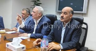 رفيق يقود التحول الرقمي في العمرة كمنصة لتقييم جودة خدمات وحماية المعتمرين