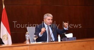 شريف فتحي، وزير السياحة والآثار