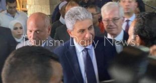 شريف فتحي، وزير السياحة والآثار، يفتتح قبة ضريح السلطان الأشرف قايتباي الأثرية بحي الجمالية
