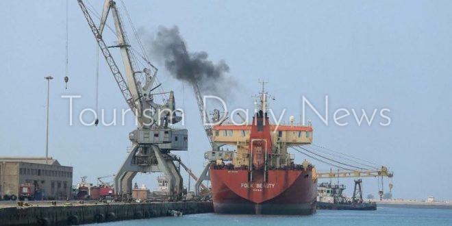 تهديدات باب المندب تعيد اضطراب الملاحة العربية ومخاوف على التجارة والطاقة