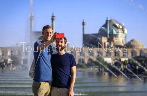 العقوبات ترسم خريطة السياحة و السفر في إيران