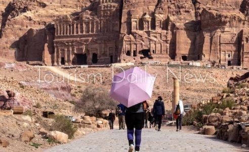 البترا أمام اختبار صعب.. تراجع الزوار يضغط على إشغال فنادق المدينة