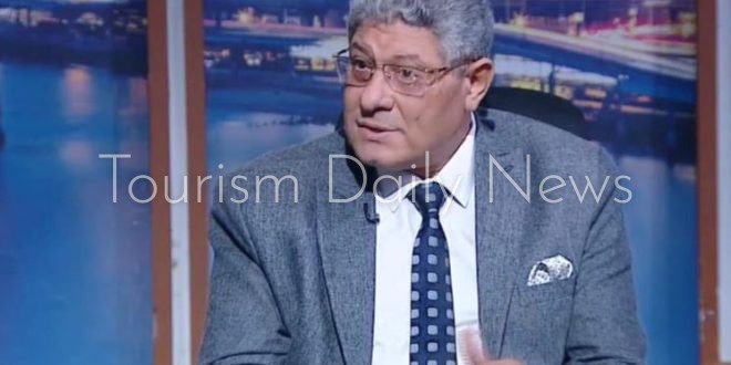 باسم حلقة رئيس نقابة العاملين بشركات السياحة المصرية