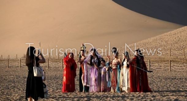 دونهوانغ بوابة الحرير تعيد رسم خريطة السياحة الثقافية في الصين