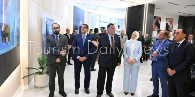 الدكتور مصطفى مدبولي، رئيس مجلس الوزراء، خلال افتتاح المركز