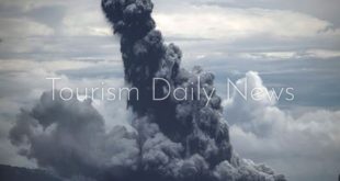 رماد أناك كراكاتو يربك السفر بإندونيسيا .. 270 ألف مسافر أمام اختبار صعب
