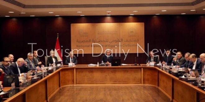 وزير السياحة والآثار يترأس اجتماع مجلس إدارة هيئة المتحف المصري الكبير