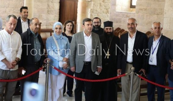 لجنة السياحة والآثار النيابية، برئاسة النائب سالم العمري خلال زيارة مأدبا