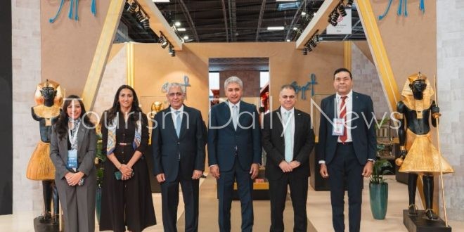 السائح الفرنسي يرفع سقف الرهان.. مصر توسع بوابة الاستثمار السياحي