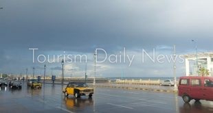 أمطار خفيفة على السواحل.. تحذيرات الأرصاد وتأثيرها على حركة السفر والسياحة