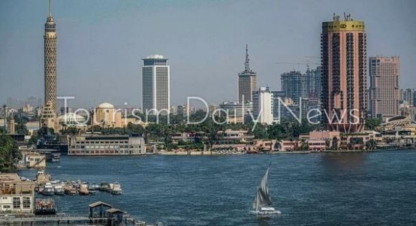 تأشيرات الوصول الفورية تدعم حركة السفر وتنعش الأسواق في مصر