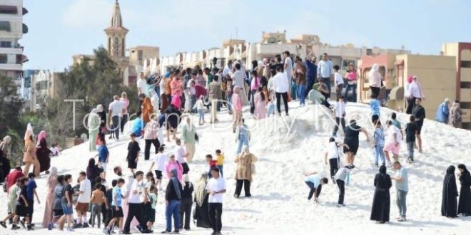 البحر والملح والتسوق يصنعون منتجًا سياحيًا جديدًا في بورسعيد