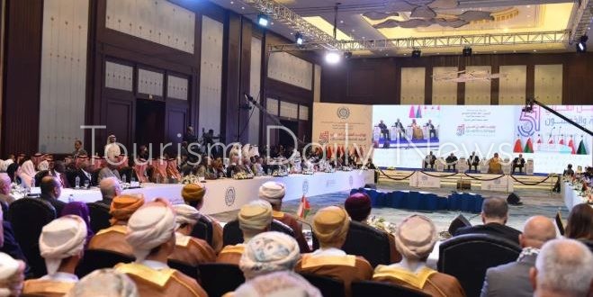 مؤتمر العمل العربي يفتح طريق الاستثمار السياحي وقضايا التشغيل في الفنادق