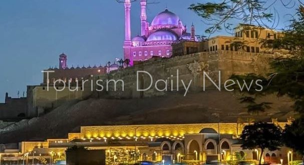 القاهرة التاريخية تستعيد بريقها والتطوير يرفع قيمة الاستثمار السياحي