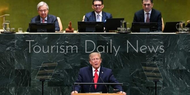 ترامب يرفض الإشراف الدولي على الذكاء الاصطناعي ويقترح "الذكاء الفائق"