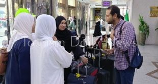 لجان وزارة السياحة تواصل أعمالها الميدانية لمتابعة تنفيذ برامج العمرة