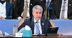شريف فتحي وزير السياحة والآثار، في مائدة مستديرة بعنوان "موارد النقد وإدارة الدين"