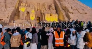 ظاهرة تعامد الشمس بأبوسمبل تنعش حركة السفر والحجوزات الفندقية بأسوان