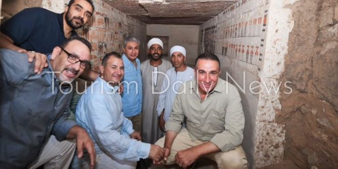 الكشف عن مقبرة وني حامل الألقاب الرفيعة بينها العمدة وسيد مدينة الكاب