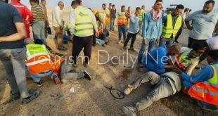 حادث رأس غارب يفتح ملف سلامة الطرق على مسارات السياحة بالبحر الأحمر