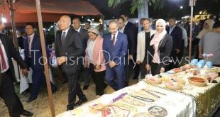 40 مشتلًا و30 أسرة منتجة .. زهور القاهرة تنعش السياحة الخضراء في الزمالك