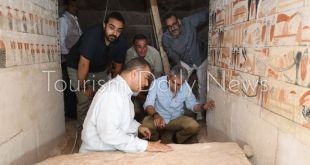 مقبرة وني بجبانة مرنرع.. كنز أثري جديد يعزز جاذبية السياحة الثقافية في مصر