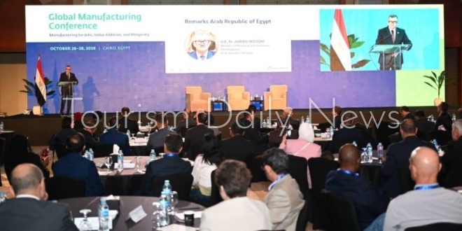 مصر تراهن على التصنيع والسياحة لجذب الاستثمارات حتى 2030 بتمويل مبتكر